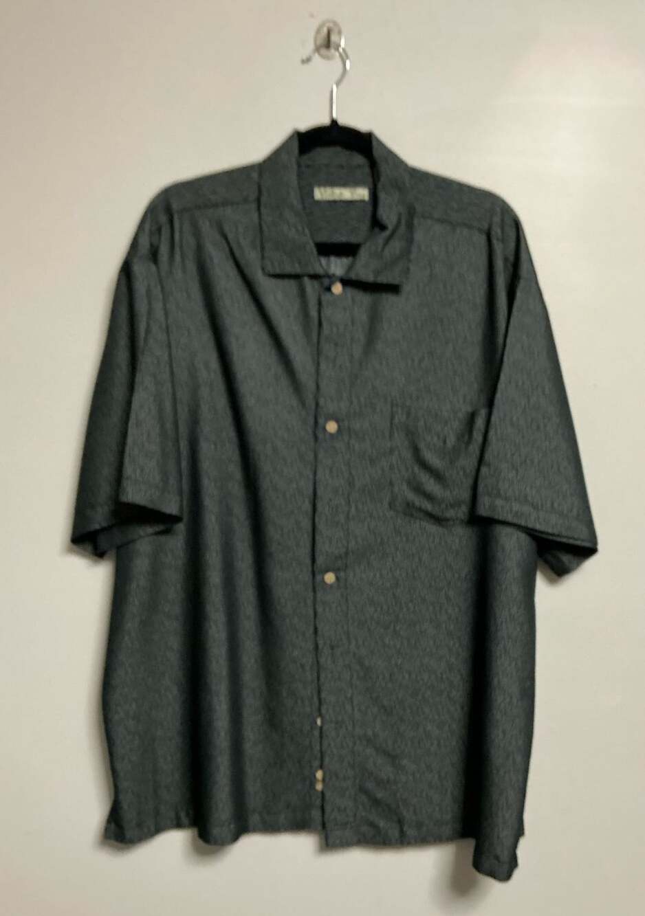 Batik Bay Men's Black Textured Short Sleeve Button-Up Camp Shirt XL